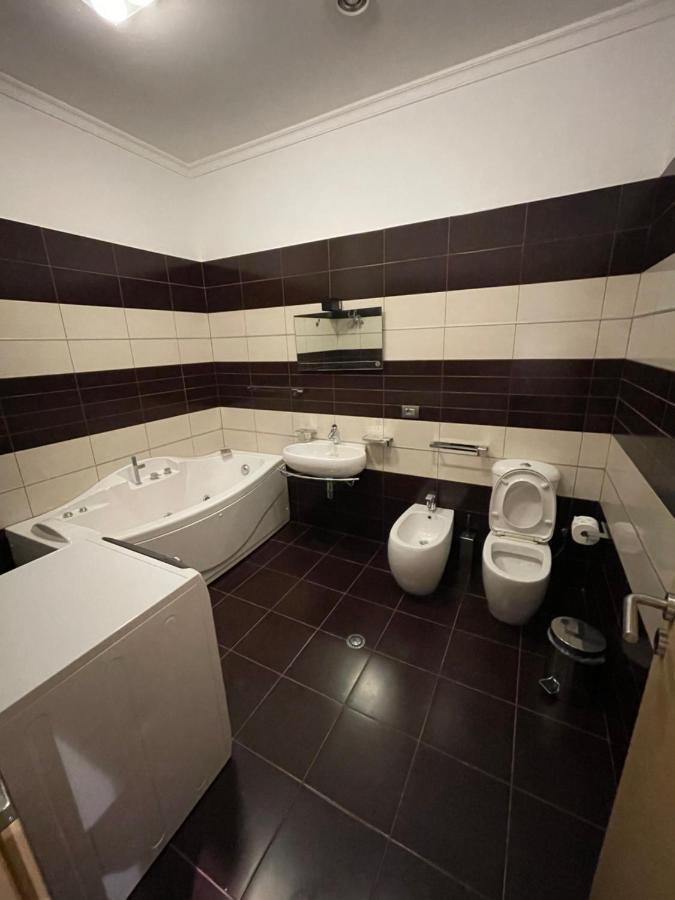 Mak Apartments Tiranë Ngoại thất bức ảnh